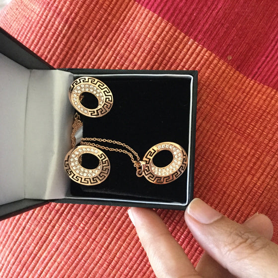 Geometric Airy Jewellery Set in Rose Gold